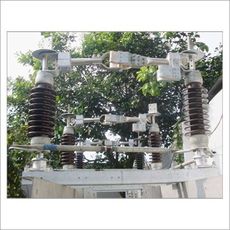 Single Center Break Isolator