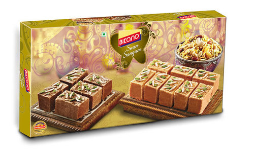 Soan Sangam - Cardboard Box 25x15x5 cm, 610g | Soan Papdi Orange, Chocolate, Shahi Mixture Variety Pack