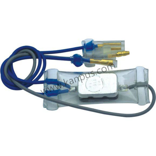 Shangling Type Bi-metal thermostat C-013 (refrigerator spare parts, defrost thermostat)