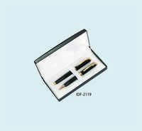 Pen Set