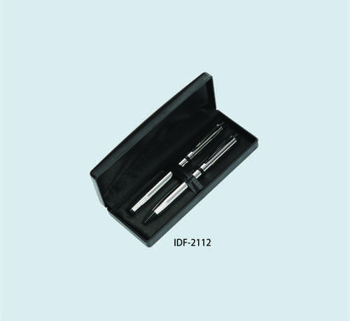 Silver Pen Set