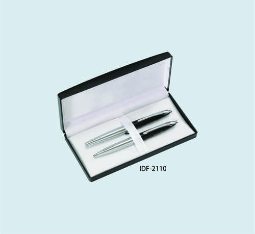 Pen Set