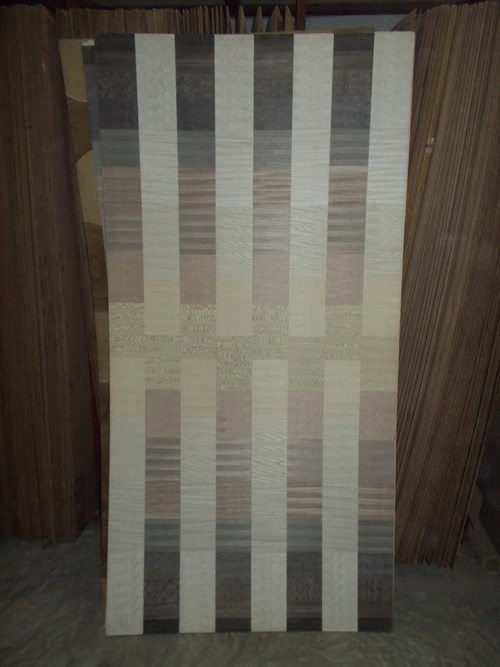 Laminated Plywood By TOP PLYWOODS PVT. LTD.