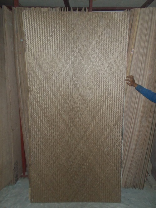 Moisture Resistant Plywood By TOP PLYWOODS PVT. LTD.
