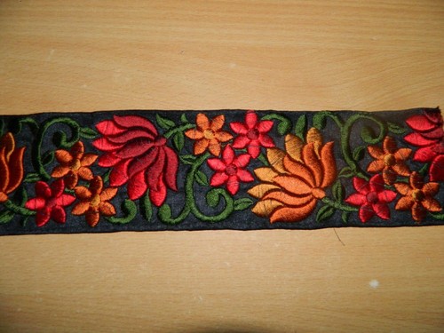 Fancy  Embrodery Woven Laces