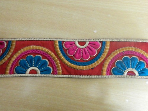 Fancy Border Laces