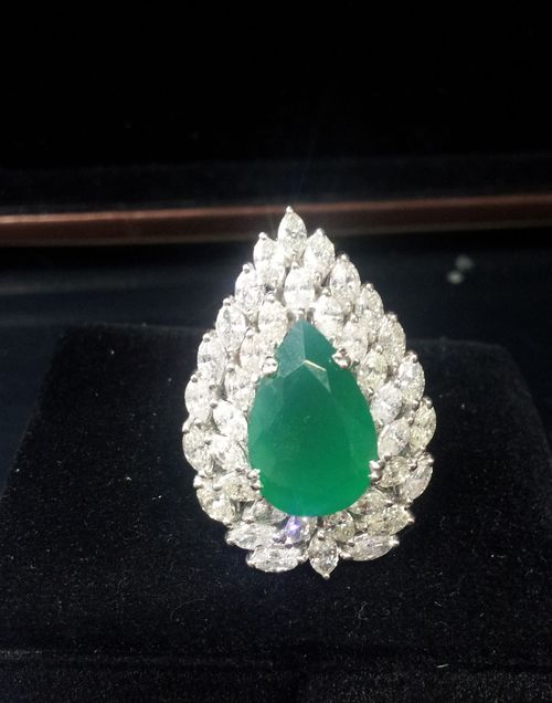 Diamond Ladies Ring