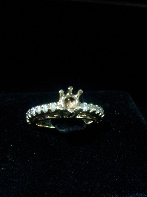 Diamond Ladies Ring
