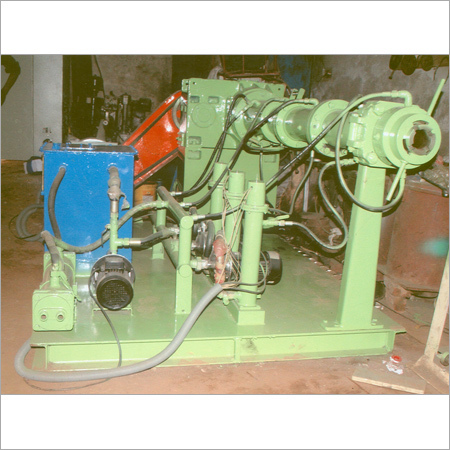 Rubber Extruder Machine - Steel 2M X 1M X 1.5M | 100Kg/H Capacity 15Kw Power 65Mm Screw Diameter Durable Energy Efficient Precise Extrusion