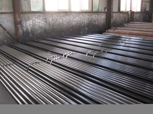 Black Seamless Tube