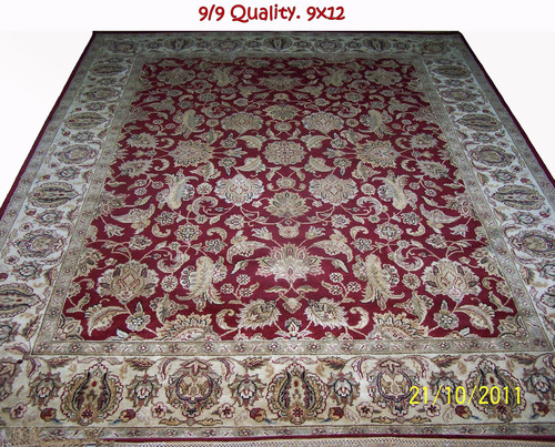 9/9 WOOLEN RUGS