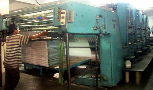 Planeta Variant 4 Color Machine