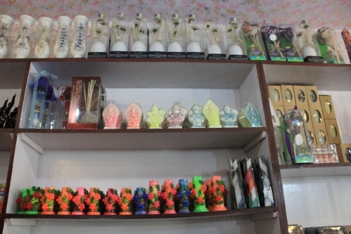 Jewellery & Handicrafts