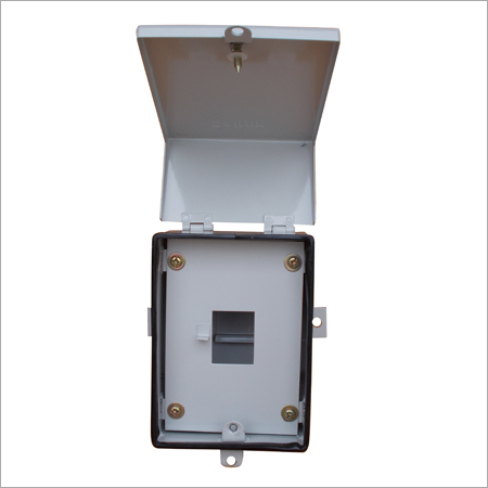 Pole Box