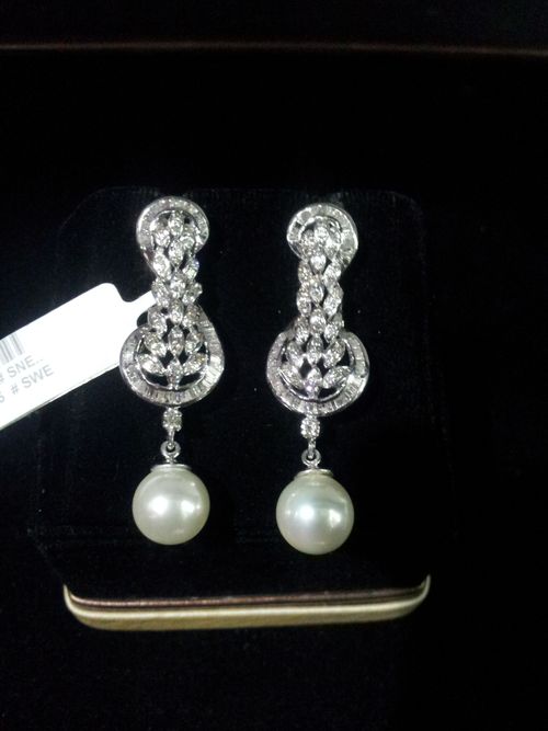 Designer Diamond Ladies Earrings
