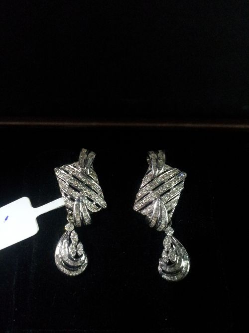 Fancy Diamond Ladies Earrings