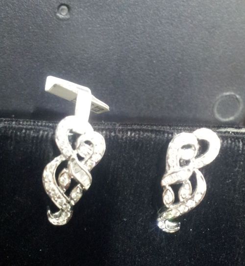 Gracious Beautiful Diamond Ladies Earrings