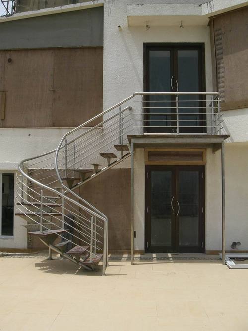 Round Shape Stair Case