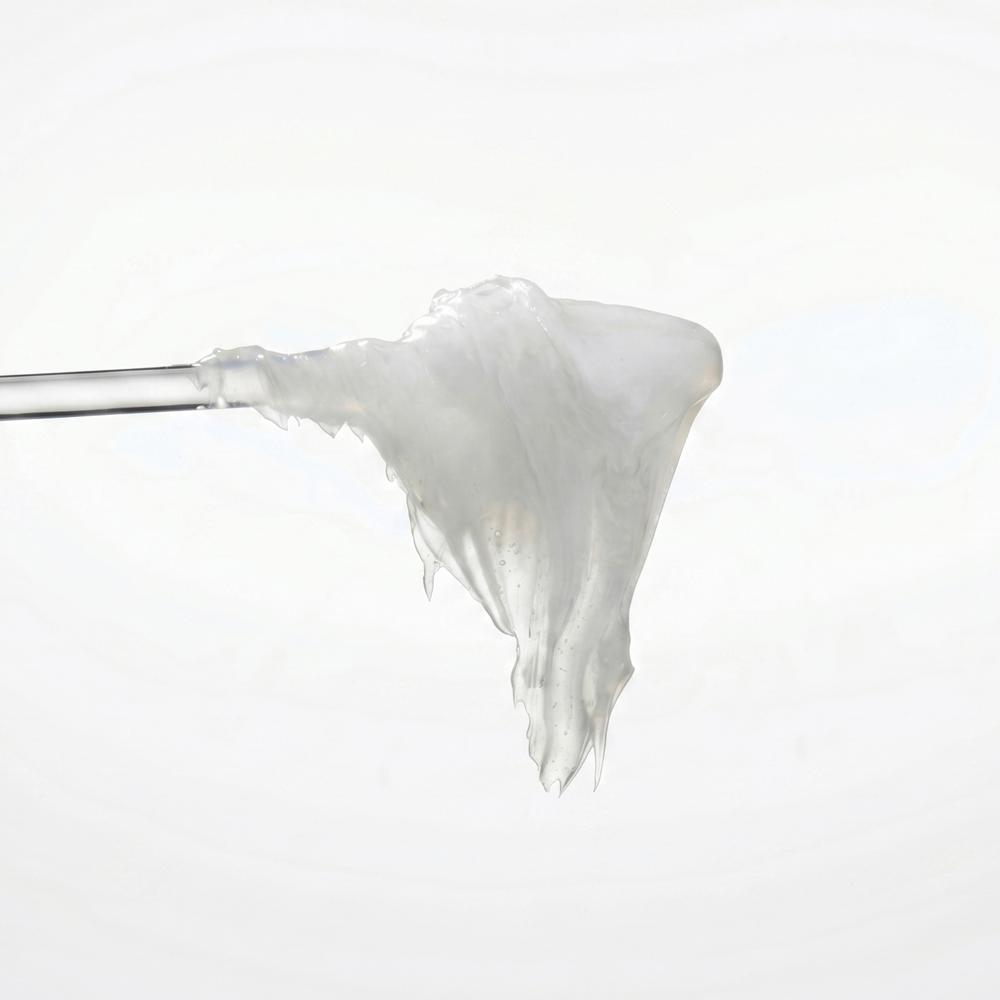 White Petrolatum JP - Highly Purified Solid | Color: White, Oil Content: 80%, Melting Point: 40-60°C, Viscosity: 5-30 mm²/s at 100°C