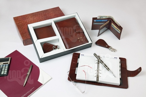 Leather Gift Set