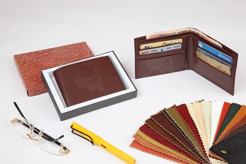 Mans Wallets (161 R)