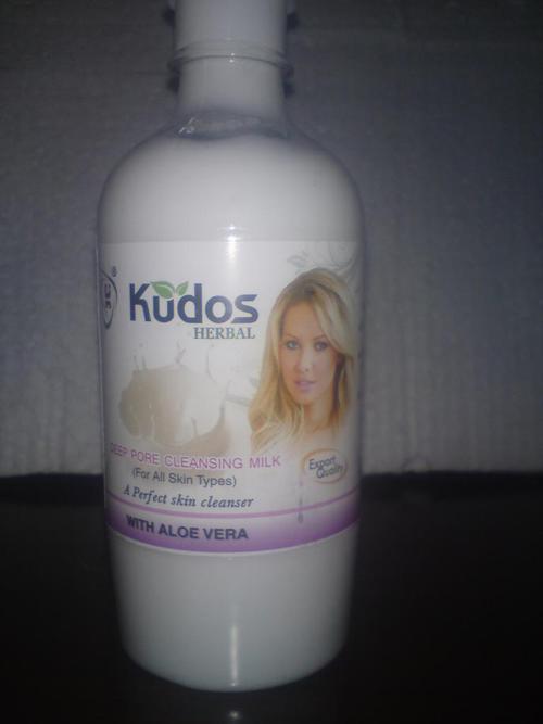 CLEANSING MILK-WHITE