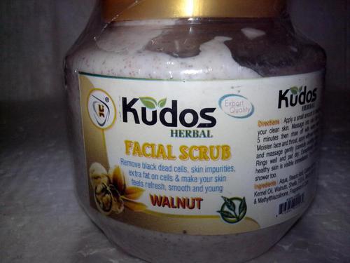 Facial Scrub-Walnut - Walnut Shell, 10x10x15cm, Glass Jar | Gently Exfoliates, Removes Impurities, Enhances Glow