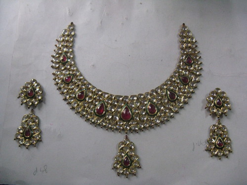 Jadau jewellery