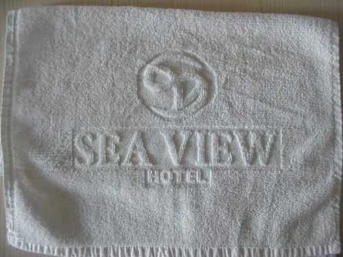 Decorative bathroom towels