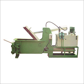 Hydraulic Baling Machine