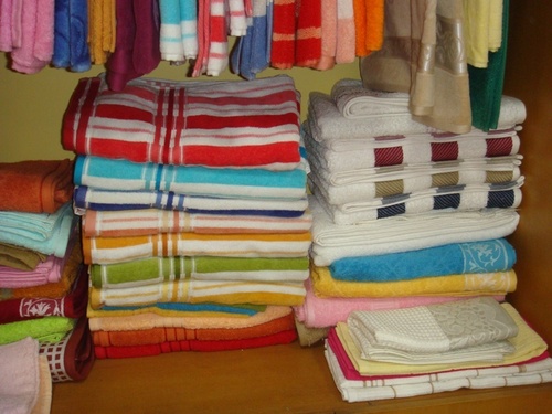 bath towel storage