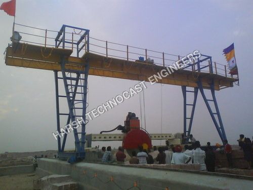 Gantry Cranes with Edge Cutting