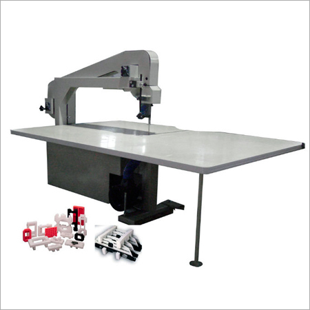 Plastic Cutting Machine