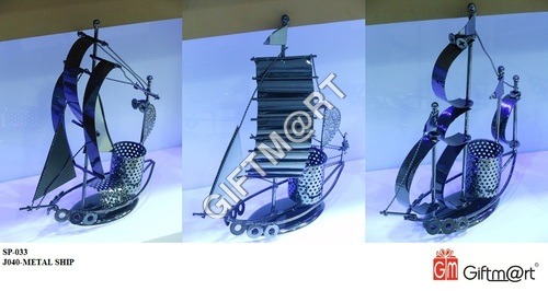 Metal Ship With Pen Stand