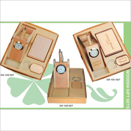Wooden Gift Pen Set