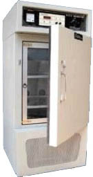 Humidity Chamber - Stainless Steel Inner MS Powder Coated Outer Digital Controller Size Options: 400-600 mm Temp Range: 5-60Â°C Humidity Range: 5-95% | Corrosion Resistant Forced Air Circulation Durable Design Precise Control