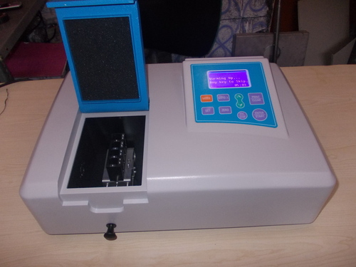 UV Vis Spectrophotometer