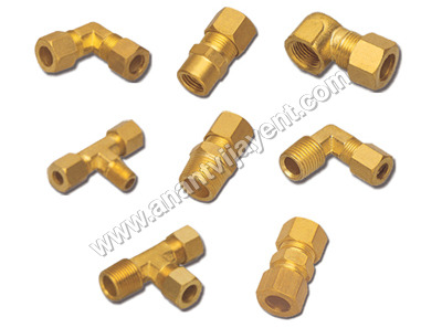 Brass Compression Fittings - Polished Brass, Varied Sizes , 100 Bar Pressure Rating, Rust-Proof Surface, Long Functional Life, Dimensionally Accurate