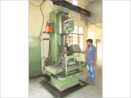Plainer Milling Machine