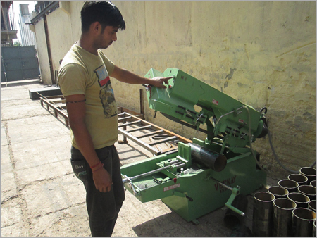 Pipe Cutter Machine