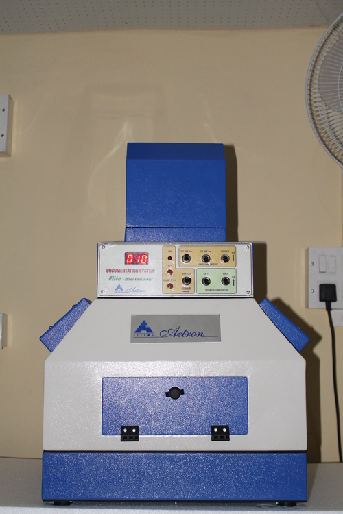 HPTLC/TLC Document System with Trans-Illuminator