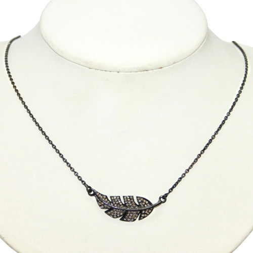 Pave Diamond Leaf Silver Pendant Necklace Jewelry - 925 Sterling Silver, 0.83 CTS Diamond, 11.016 GMS | Elegant Design, Diamond Accent, Luxury Jewelry
