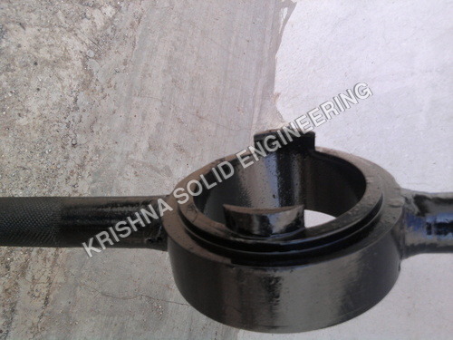 Textile Pack Remove Handle