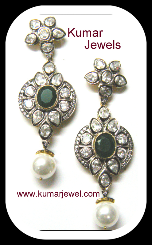 Antique Fashion Earring