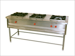 Three Burner Cooking Range
