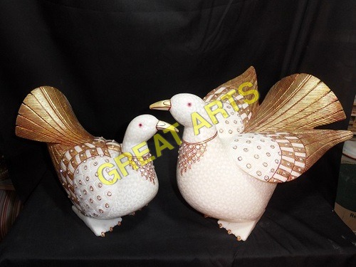 Marble Bird's Statues