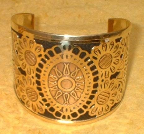 Metal Embossed Bangle