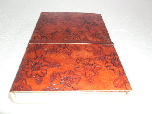 Leather Diaries - Genuine Leather, 7x5 Inches, Brown | Durable, Elegant Design, Handcrafted, 200 Lined Pages for Journaling and Note-Taking