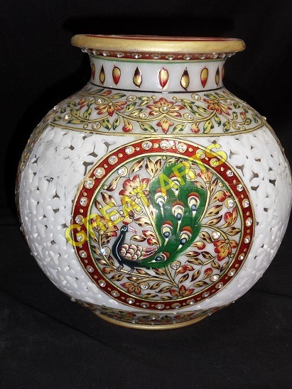 Marble Cut Hanging Glass Matki