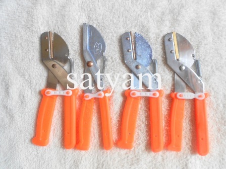 Kishmish Cutter - Steel Blade, 150-200 mm, Orange | Efficient Cutting, Ergonomic Grip, Durable Design